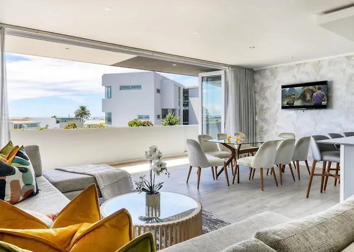 Rocha - Chic 150m To Pool Roof Deck