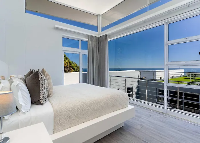 Rocha - Chic 150m To Pool Roof Deck Holiday home *